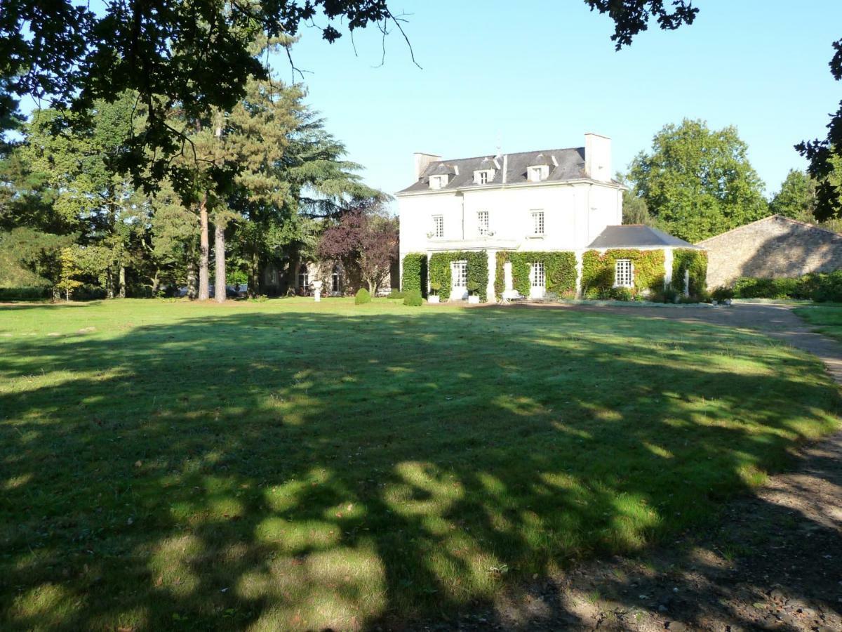 Longere Villa La Chapelle-Heulin Exterior photo